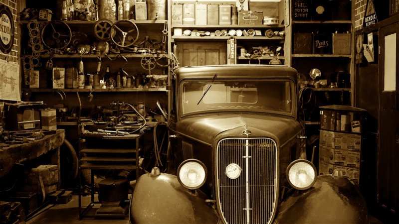 boutique-LEVENS-min_antique_auto_automobile_automotive_car_classic_equipment_fix-1169797